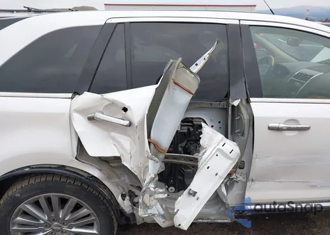 2011 Lincoln Mkx z USA, uszkodzony, nr VIN 2LMDJ8JK3BBJ06201